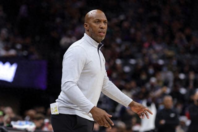 乔帅：中国人很善良 但篮球需要“坏”的一面